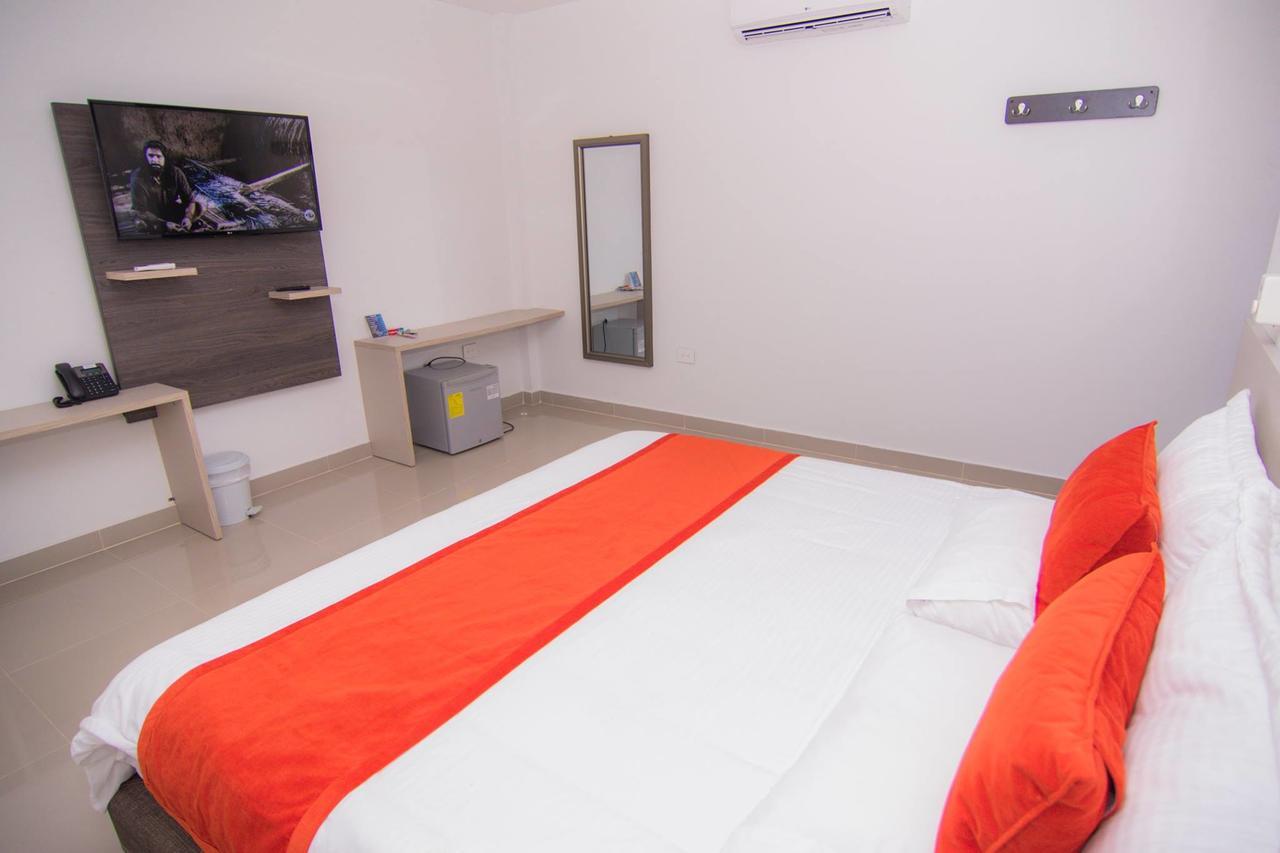 Hotel Poblado Covenas Bagian luar foto